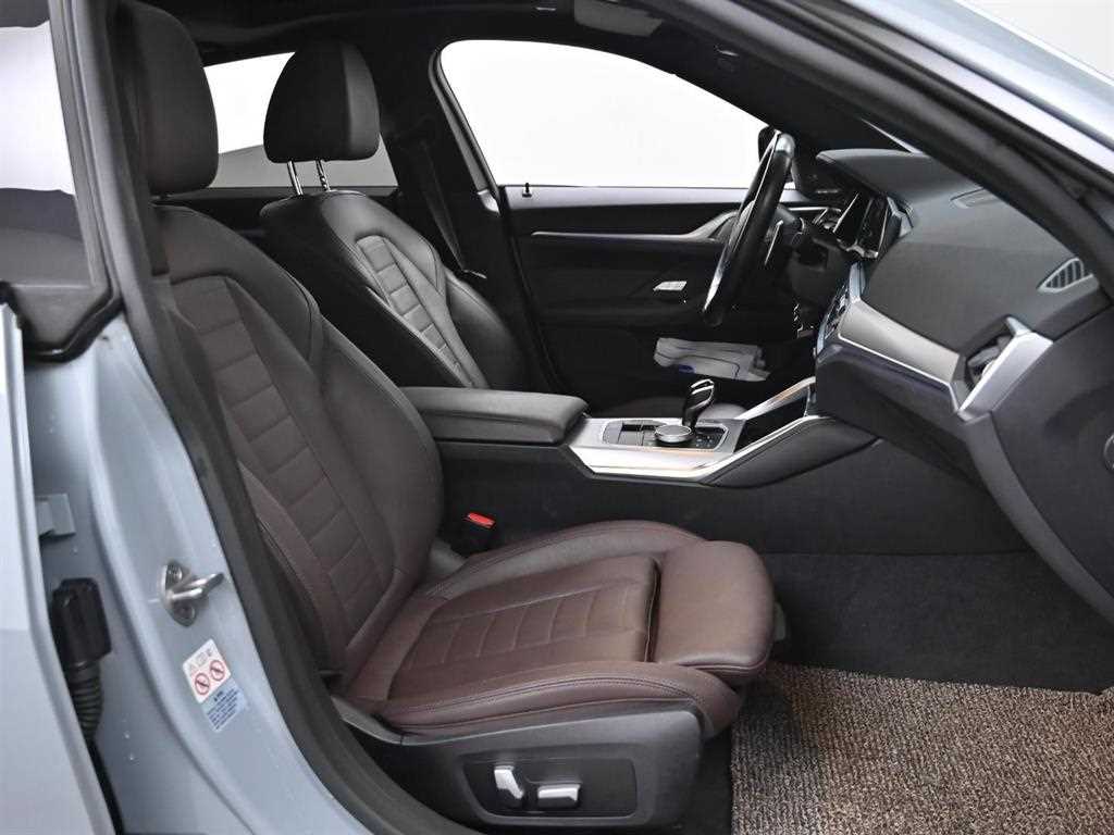 BMW 4-Series — photo 10