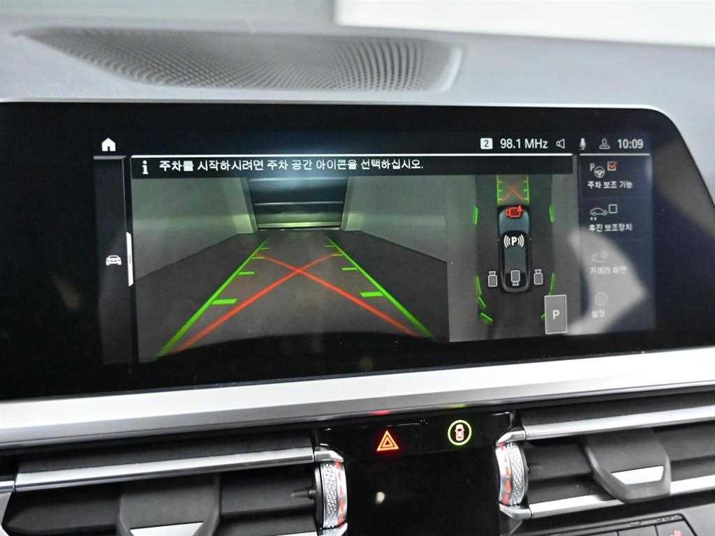BMW 4-Series — photo 15