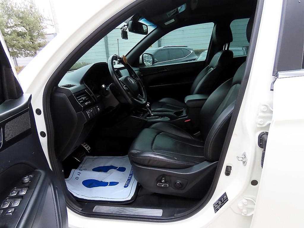 KGM Rexton — photo 05