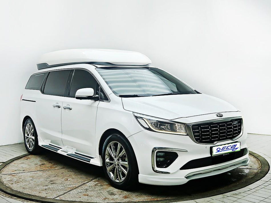 Kia Carnival — photo 02