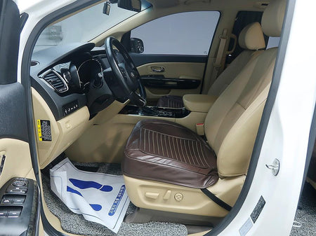 Kia Carnival — photo 12