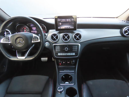 Mercedes-Benz CLA-Class — photo 07