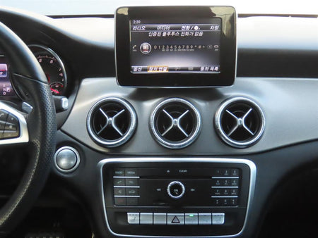 Mercedes-Benz CLA-Class — photo 09