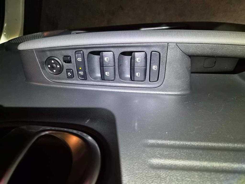 Hyundai Casper — photo 12