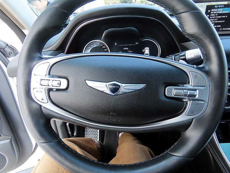Genesis GV80 — photo 06