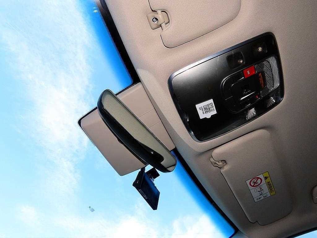 Genesis GV80 — photo 15