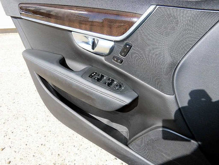 Volvo S90 — photo 11
