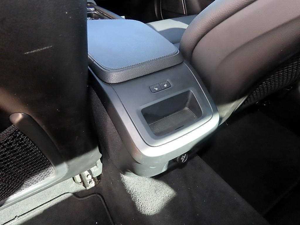 Volvo S90 — photo 16