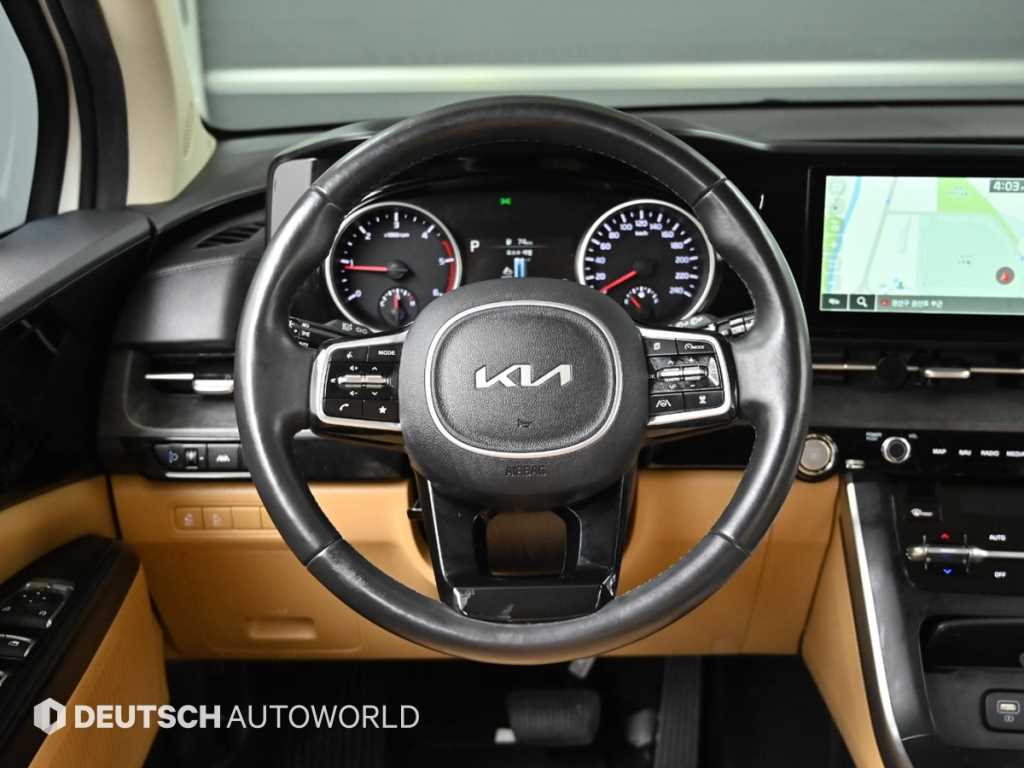 Kia Carnival — photo 18