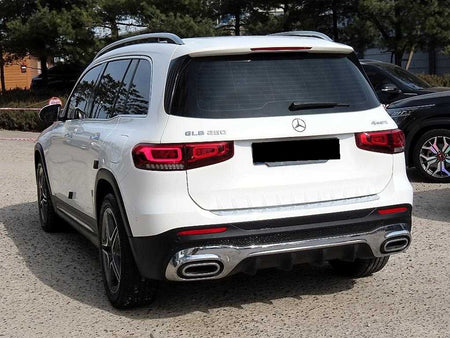 Mercedes-Benz GLB-Class — photo 03