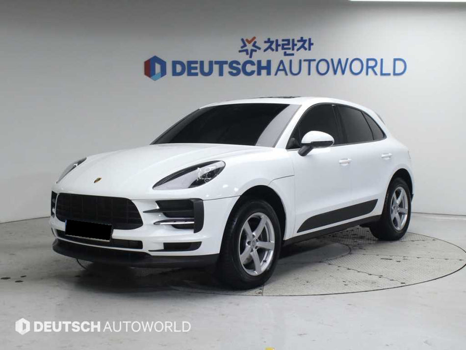 Porsche Macan — photo 01