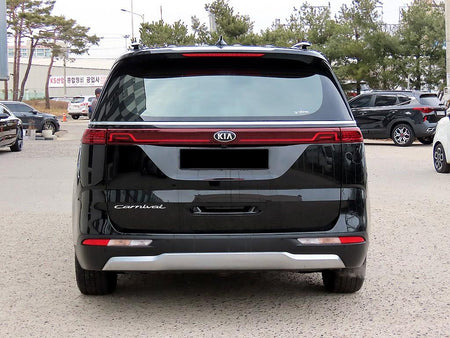 Kia Carnival — photo 04