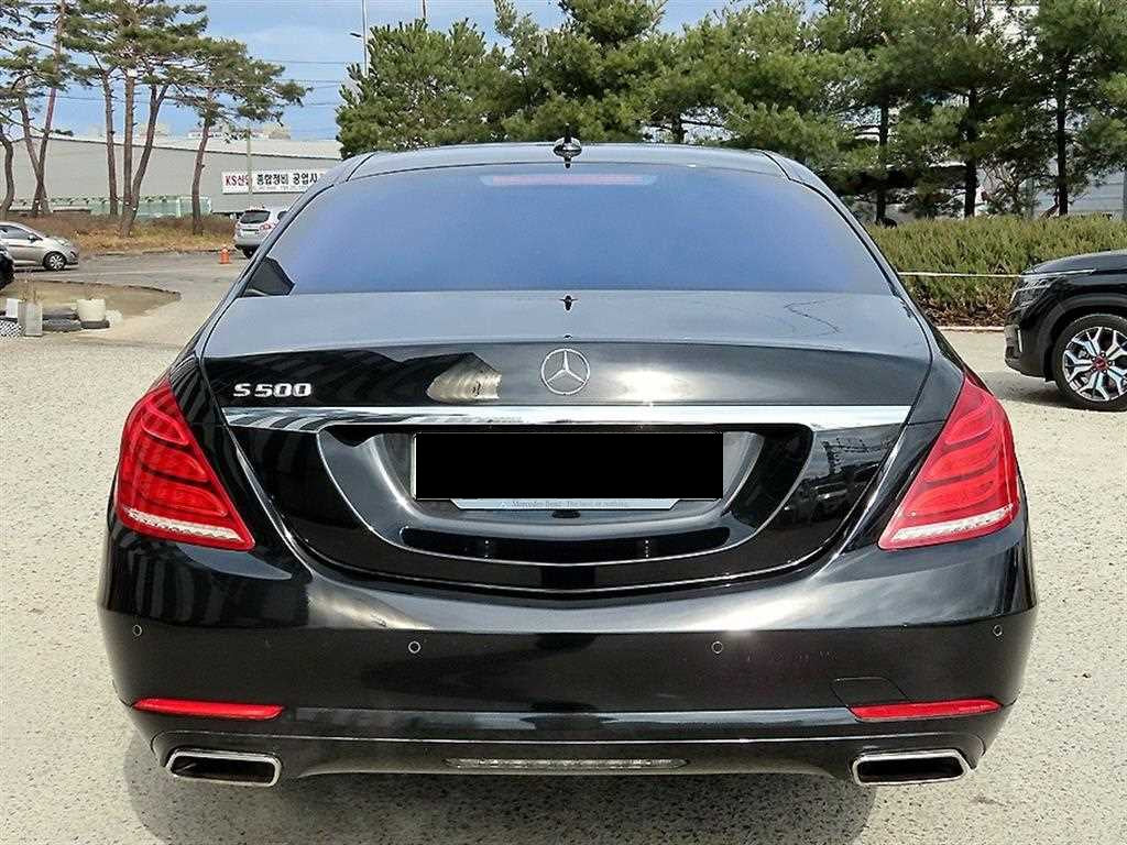 Mercedes-Benz S-Class — photo 04