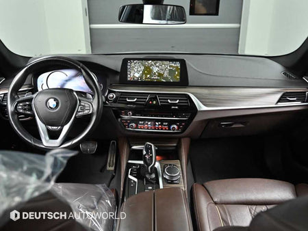 BMW 5-Series — photo 07
