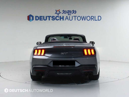 Ford Mustang — photo 04