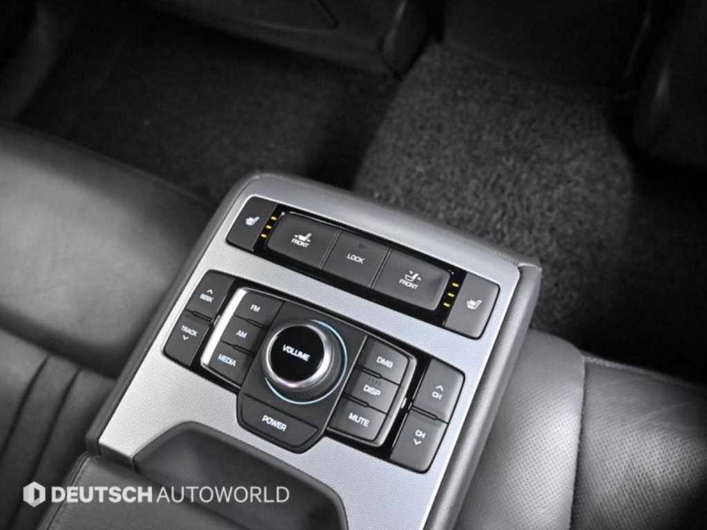 Genesis G80 — photo 14