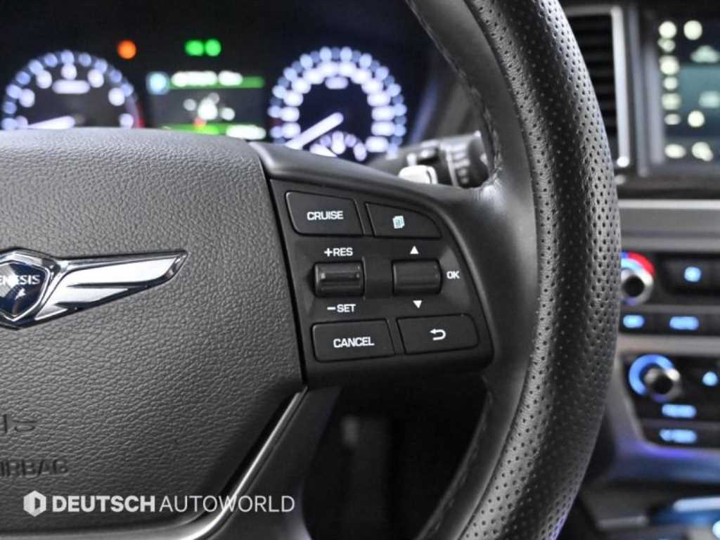 Genesis G80 — photo 15