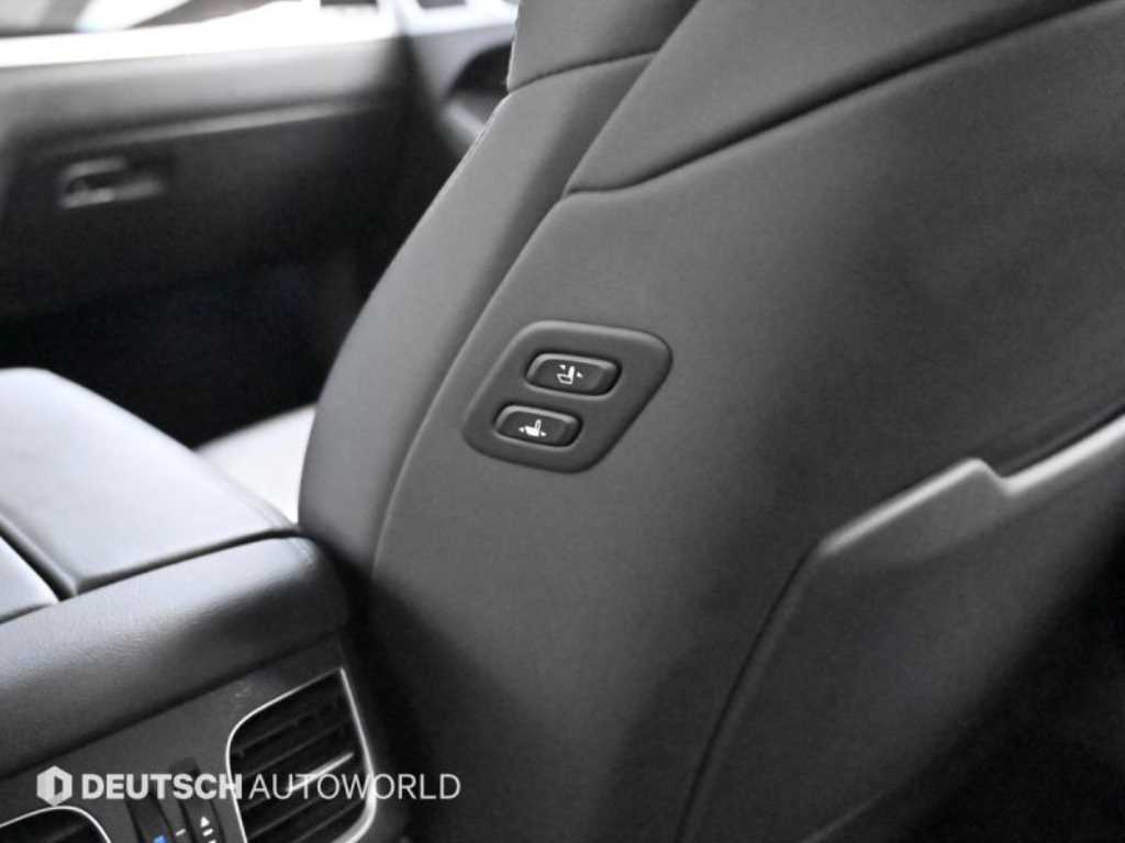Genesis G80 — photo 16