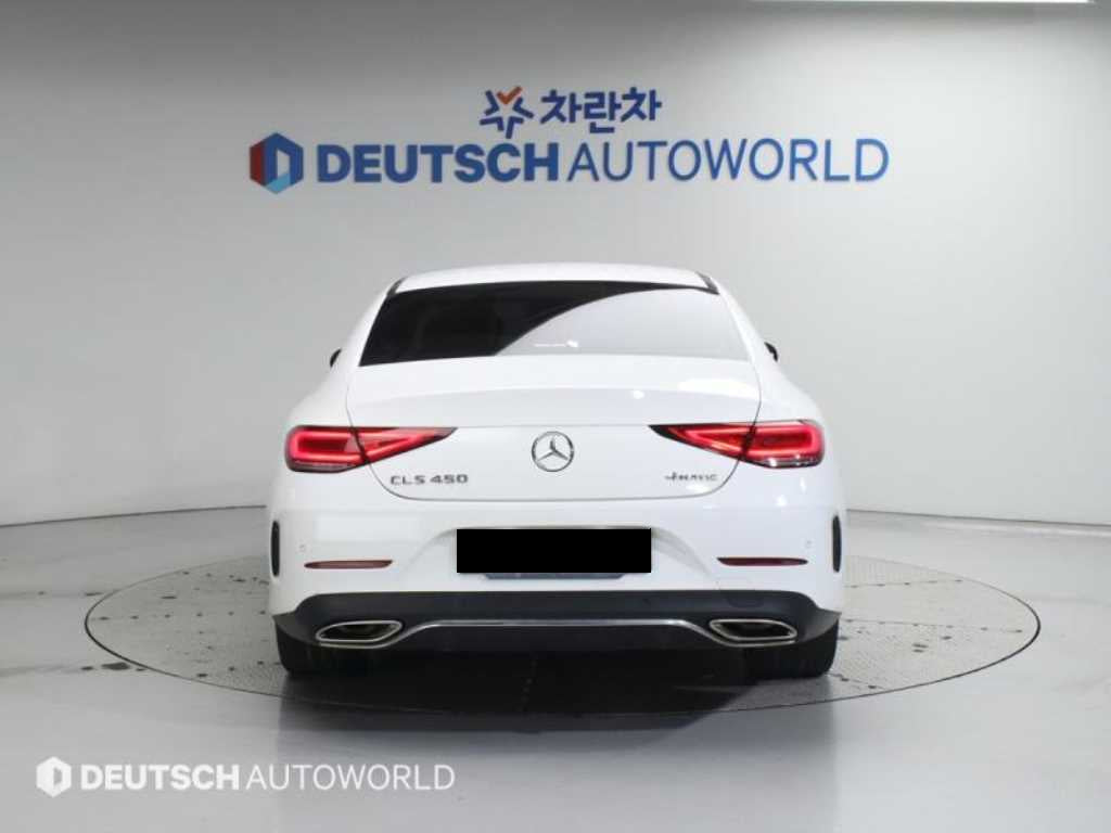 Mercedes-Benz CLS-Class — photo 04
