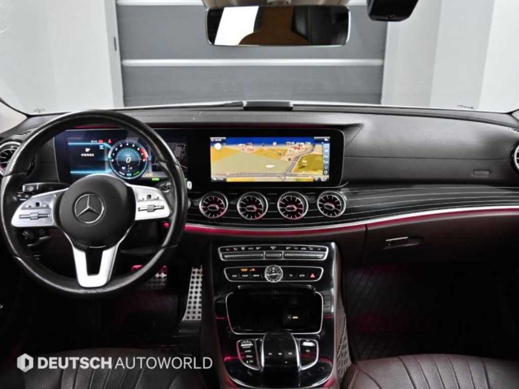 Mercedes-Benz CLS-Class — photo 05