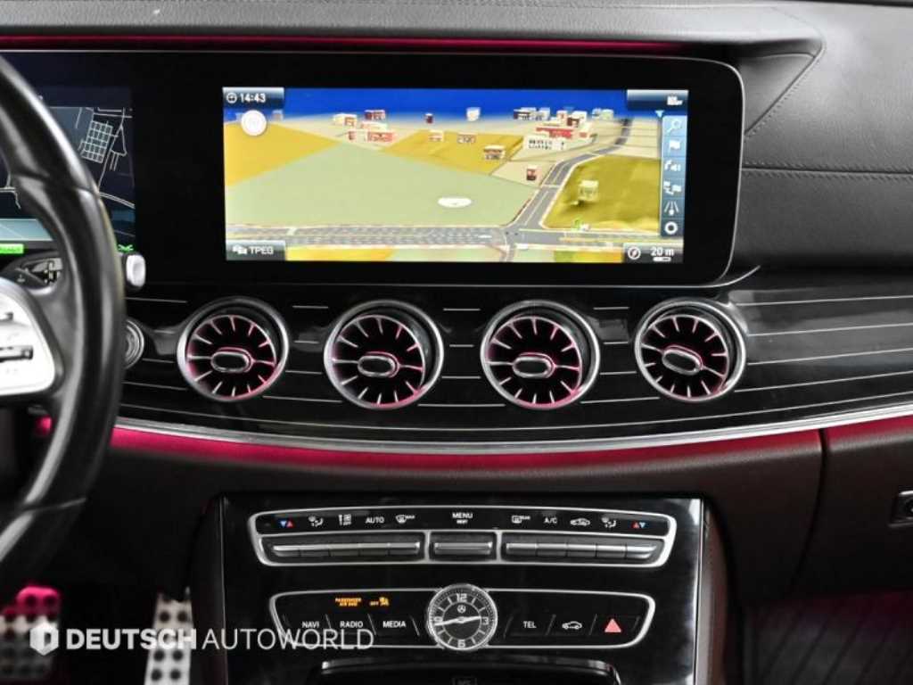 Mercedes-Benz CLS-Class — photo 13
