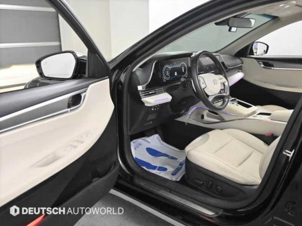 Hyundai Grandeur — photo 11