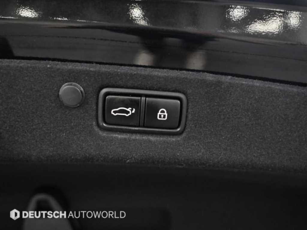 Hyundai Grandeur — photo 19