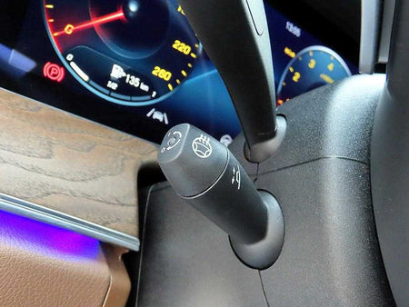 Mercedes-Benz E-Class — photo 12