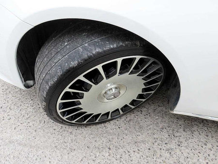 Mercedes-Benz E-Class — photo 20