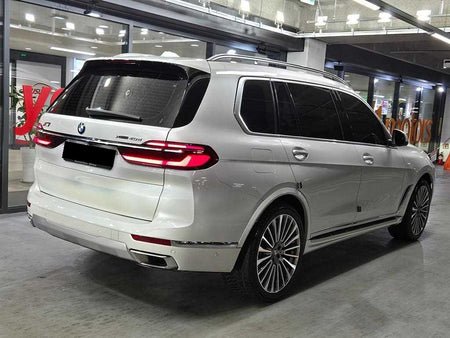BMW X7 — photo 04