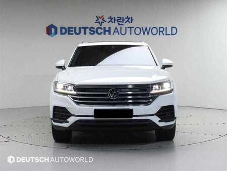 Volkswagen Touareg — photo 03