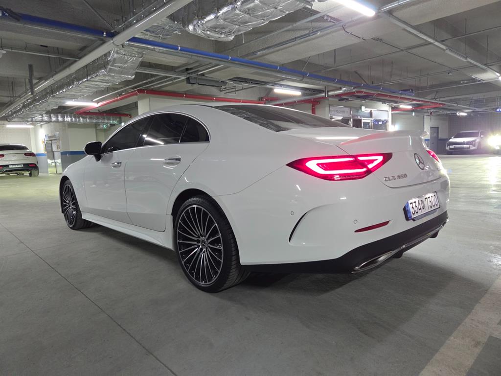 Mercedes-Benz CLS-Class — photo 06