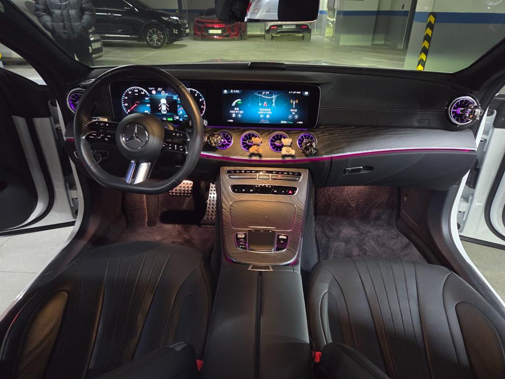 Mercedes-Benz CLS-Class — photo 07
