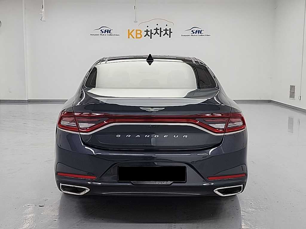 Hyundai Grandeur — photo 03