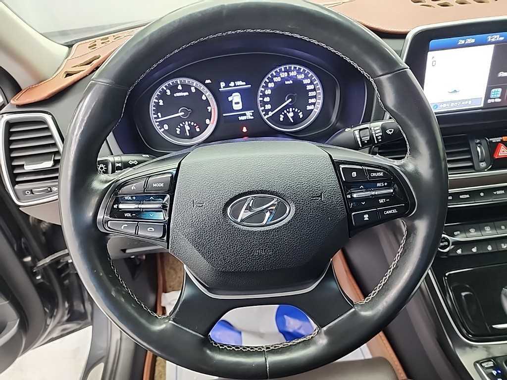Hyundai Grandeur — photo 09