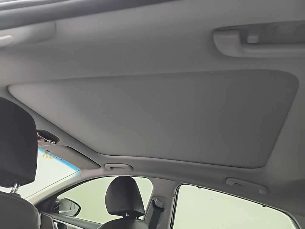 Hyundai Grandeur — photo 15