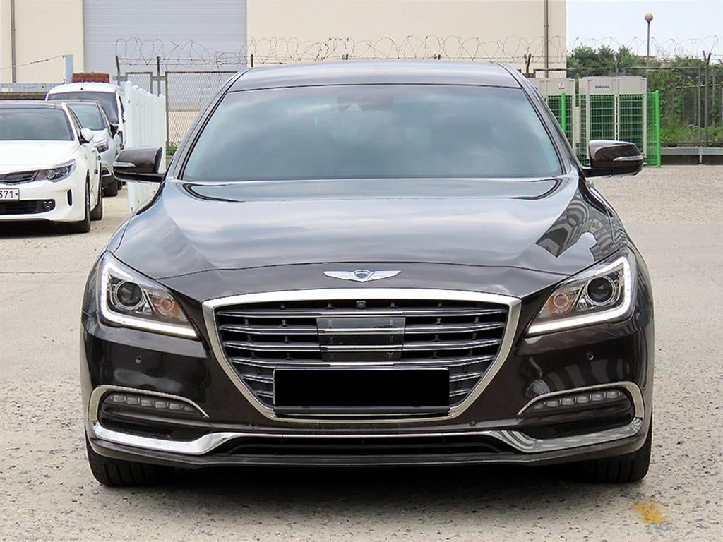 Genesis G80 — photo 01