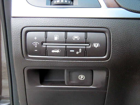 Genesis G80 — photo 13