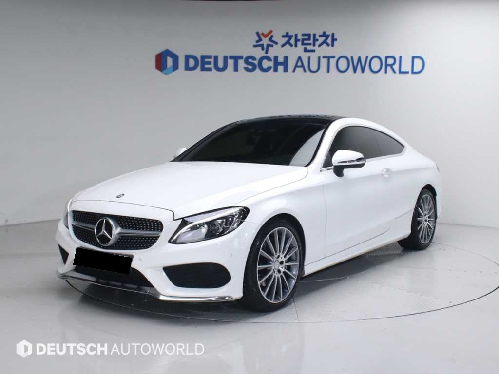 Mercedes-Benz C-Class — photo 01