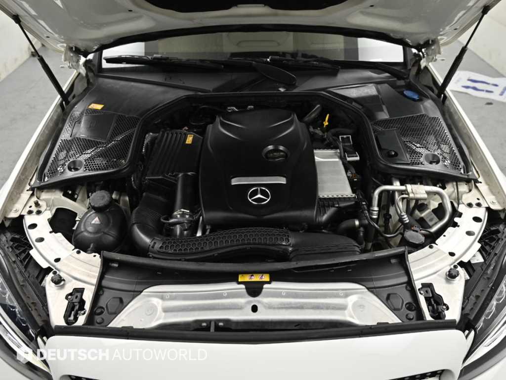 Mercedes-Benz C-Class — photo 06