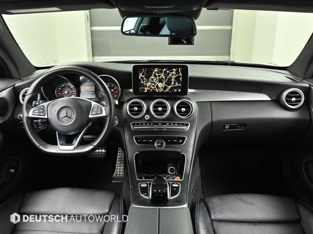 Mercedes-Benz C-Class — photo 07