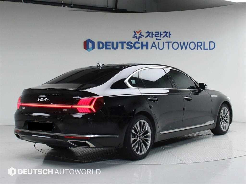 Kia K9 — photo 02