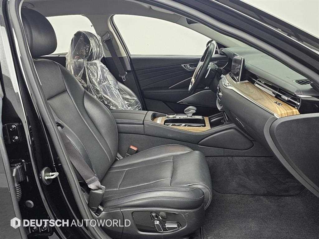 Kia K9 — photo 10