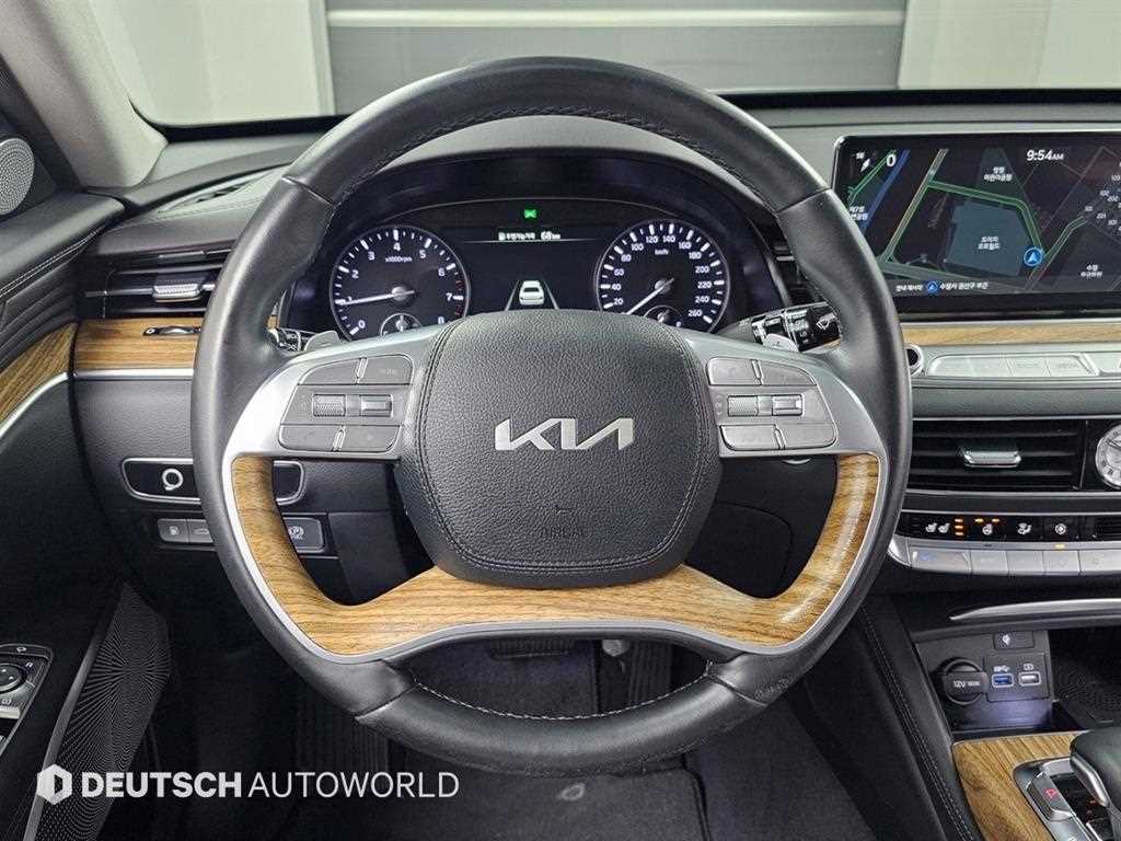Kia K9 — photo 13