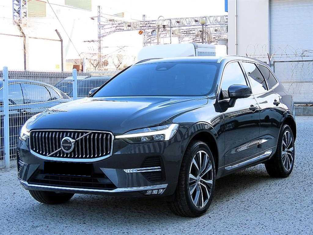 Volvo XC60 — photo 02