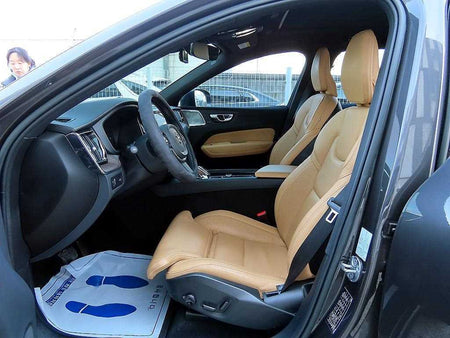Volvo XC60 — photo 05