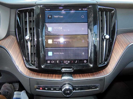 Volvo XC60 — photo 13