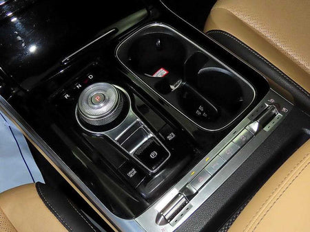 Kia Carnival — photo 12