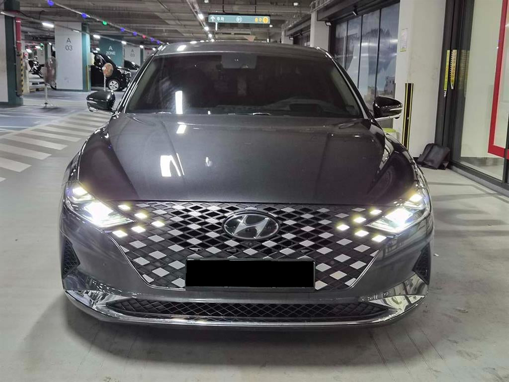 Hyundai Grandeur — photo 02