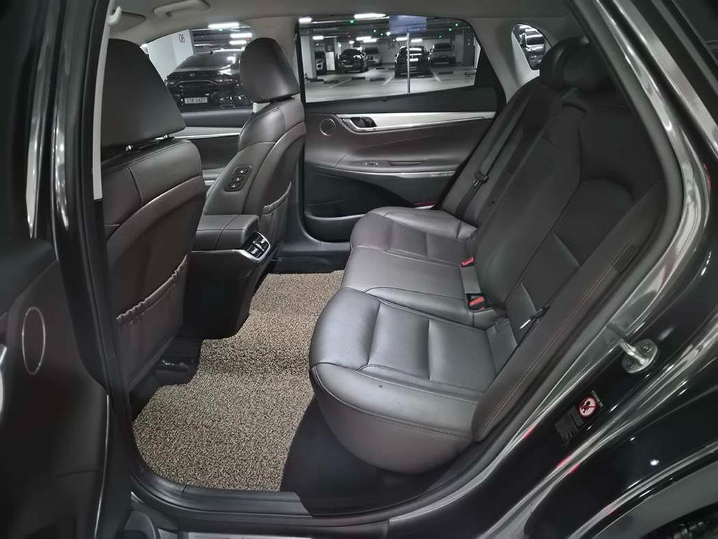 Hyundai Grandeur — photo 07